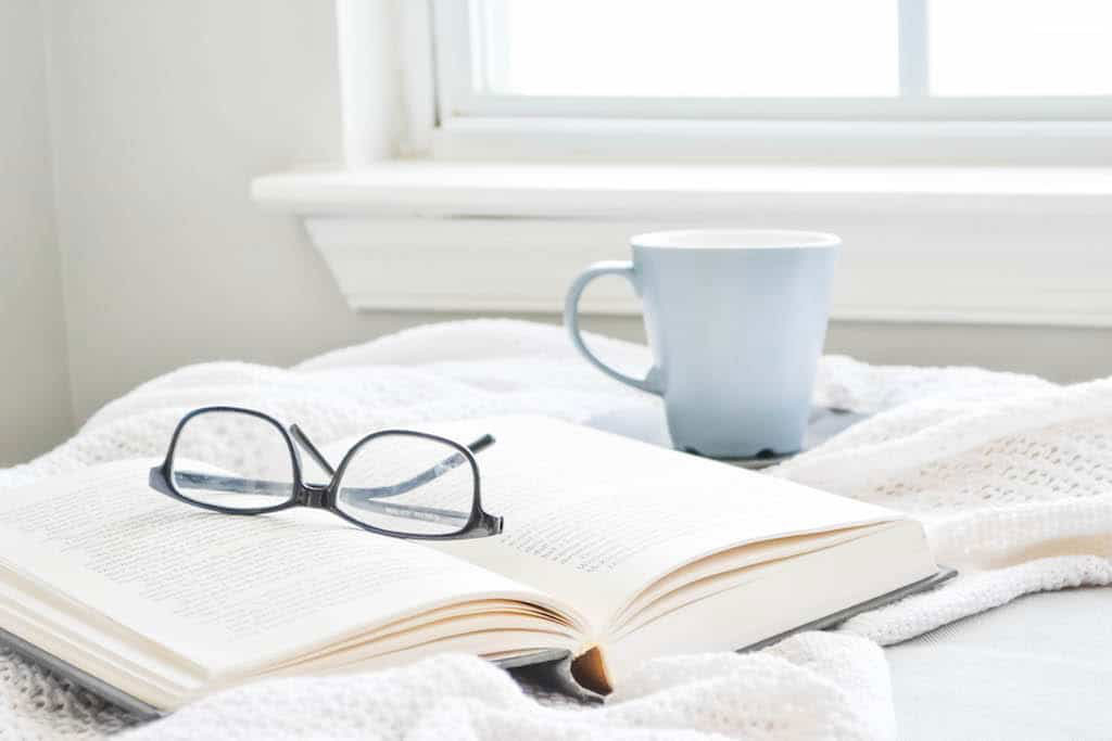کتاب ناجی دانش آموزان در فضای مجازی